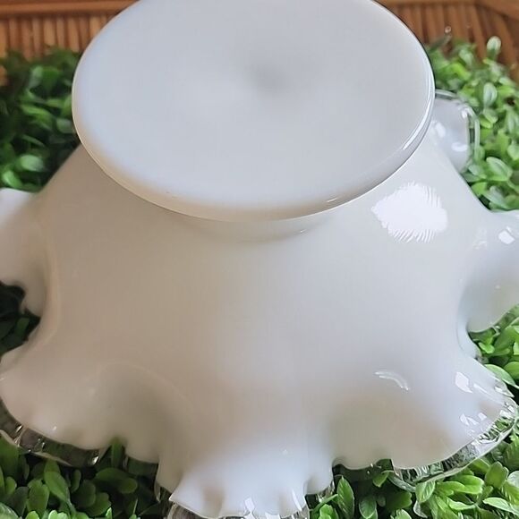 Vintage Silver Crested Fenton Milk Glass Bowl Pedestal Compote Coquette Bridal - Picture 8 of 10